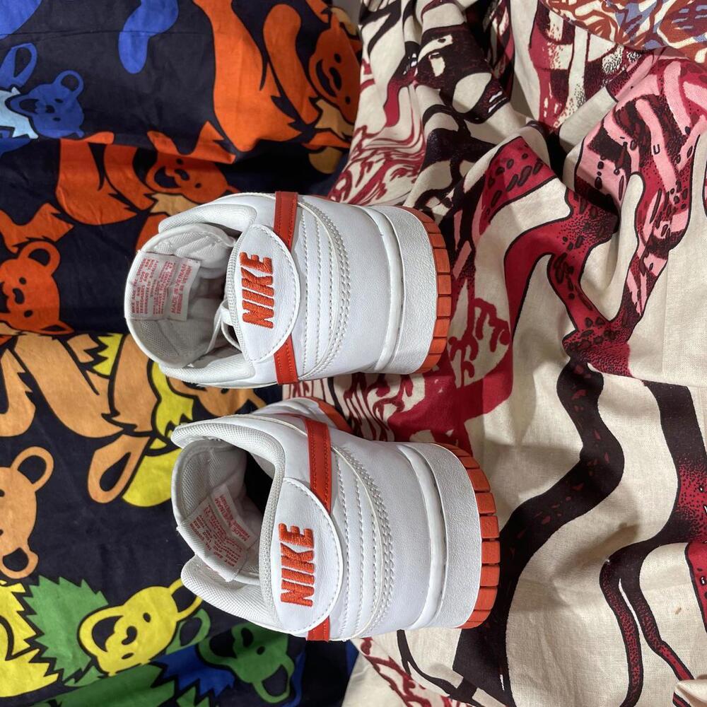 Nike Dunk Low - White/Crimson - Picture 2 of 6